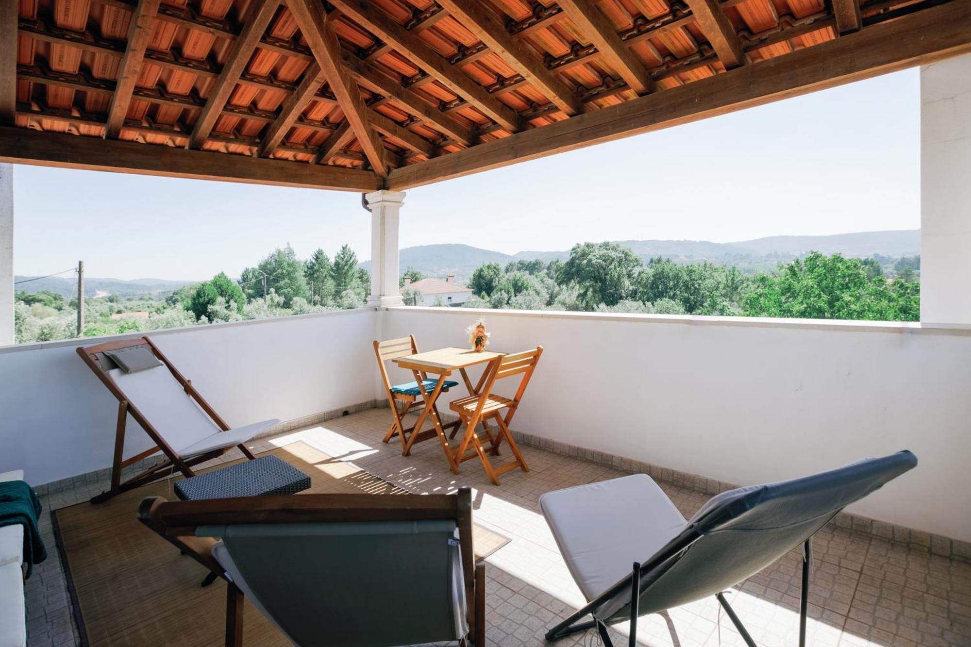 R3 - Travessa Da Arieira Suite 2 Aguda  Exterior photo
